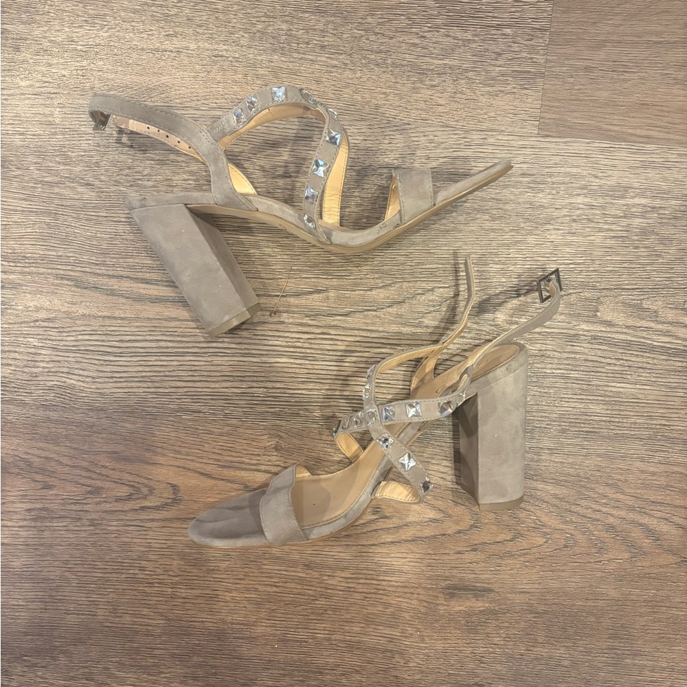 Elegant Tan Block Heel Sandals
